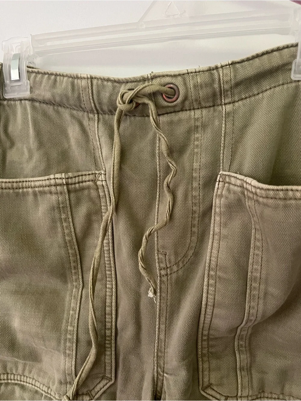 FREE PEOPLE green tie waist barrel jeans